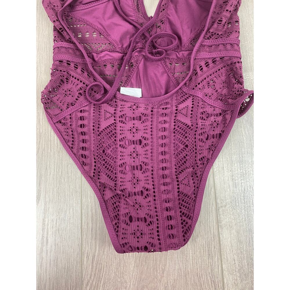 Becca by Rebecca Virtue Color Play Purple Crochet Lace Illusion Swimsuit Sz.S - Picture 13 of 16